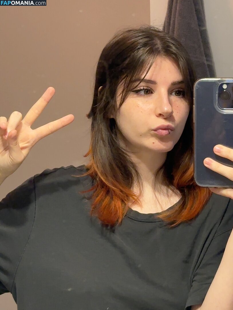 Zastela / Zasterini / zastelaz Nude OnlyFans  Leaked Photo #2