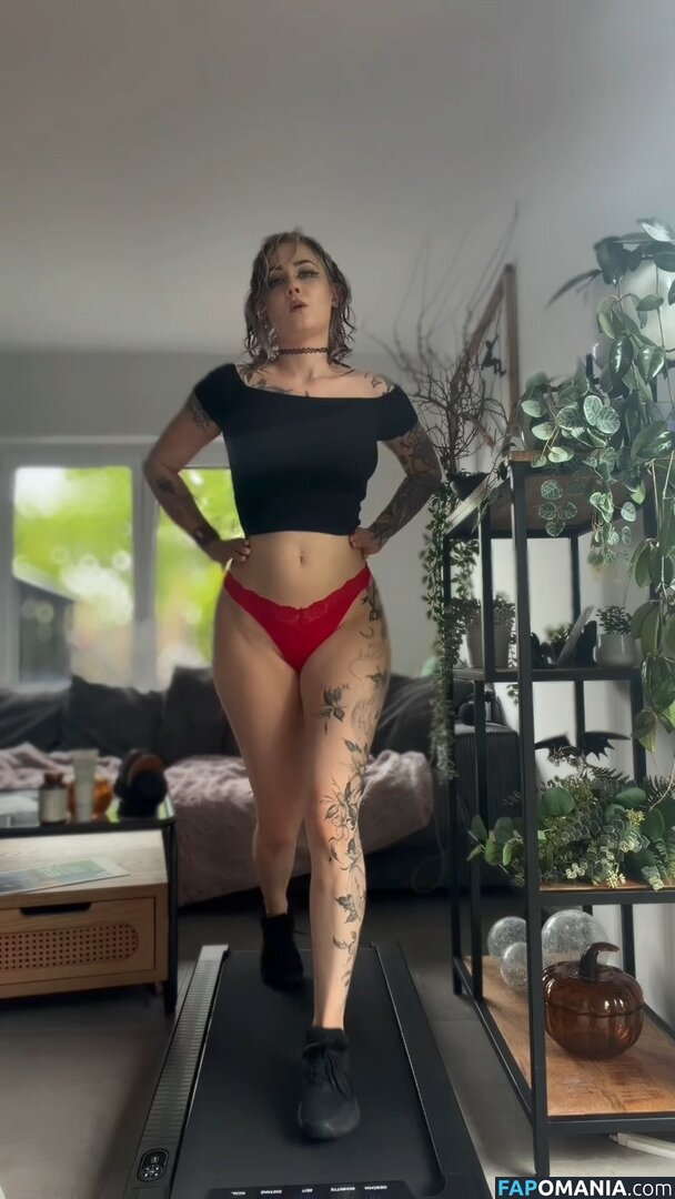 Zayuri / itsayurind / zayuriof Nude OnlyFans  Leaked Photo #14
