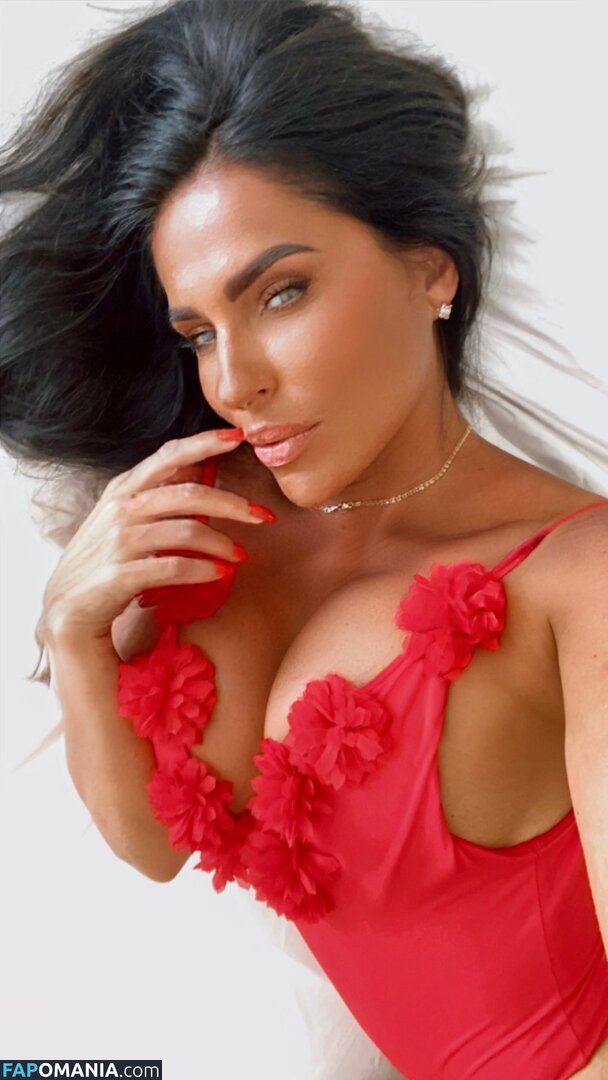 Zdlena Vitaly's Mom Nude OnlyFans  Leaked Photo #4