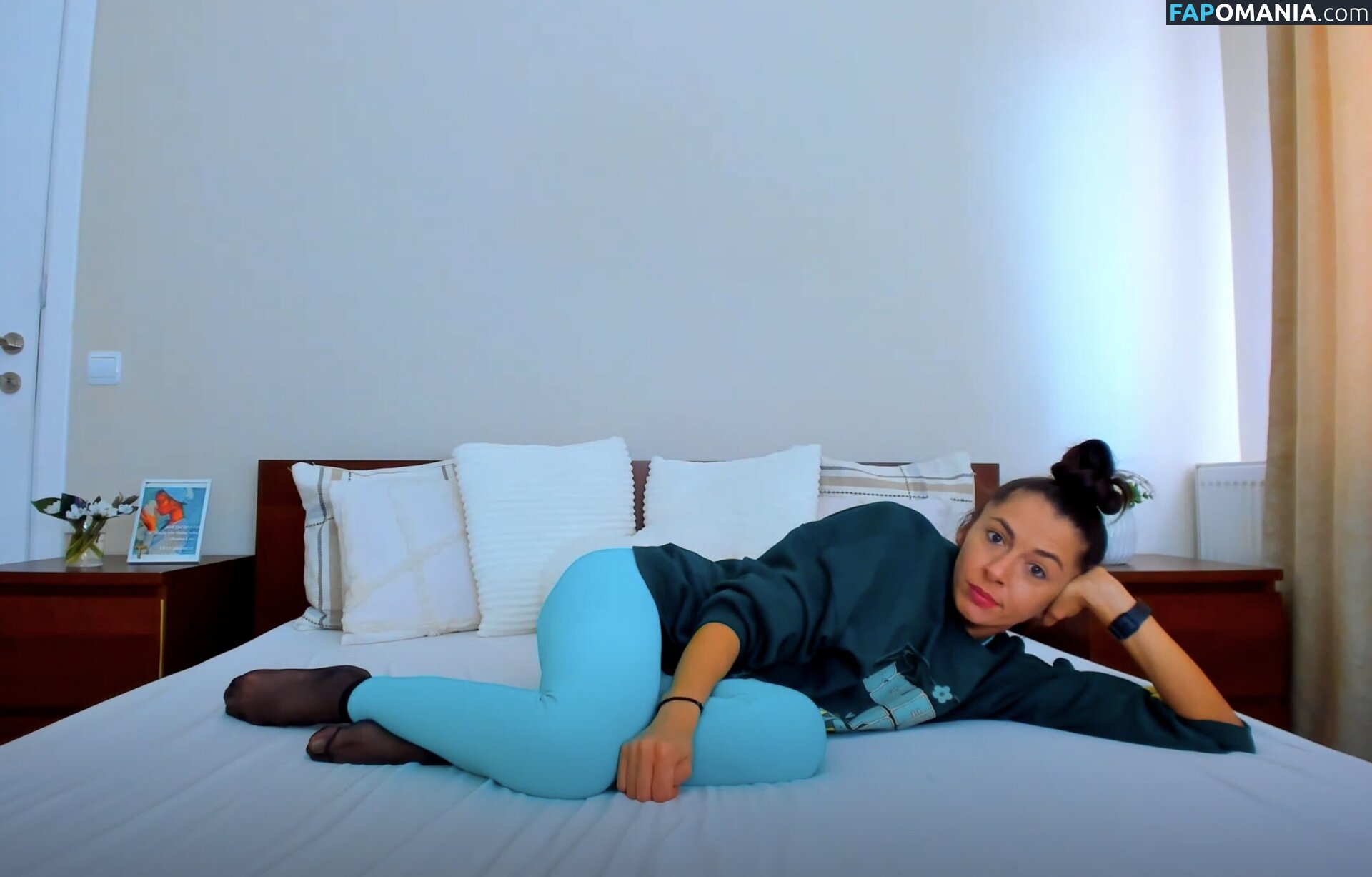 Zeira Kundalini / Zeiramuslim / zeira / zeiradaily Nude OnlyFans  Leaked Photo #1