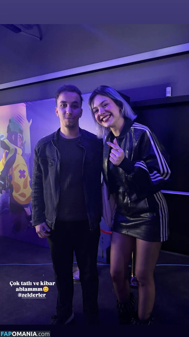 Zelderler Nude OnlyFans  Leaked Photo #3