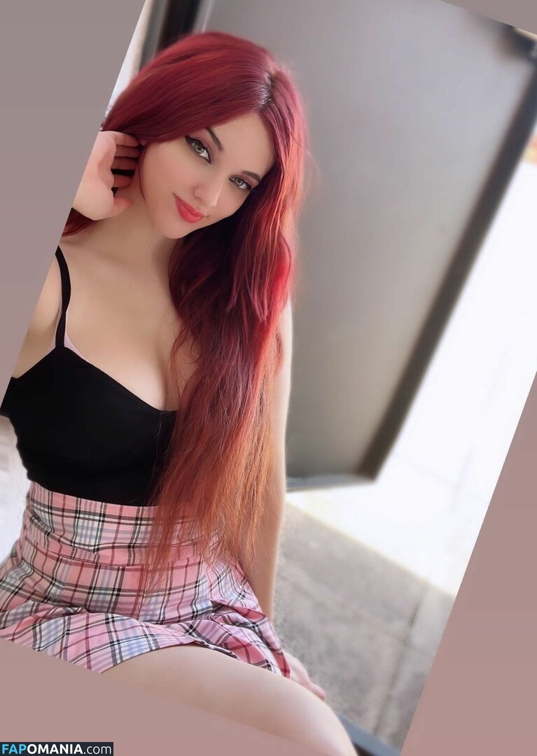 Alicia / ZeIing / Zeling Nude OnlyFans  Leaked Photo #4