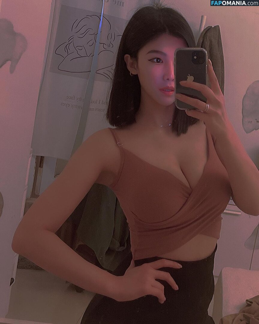 https: / zeng.zzzz Nude OnlyFans  Leaked Photo #3