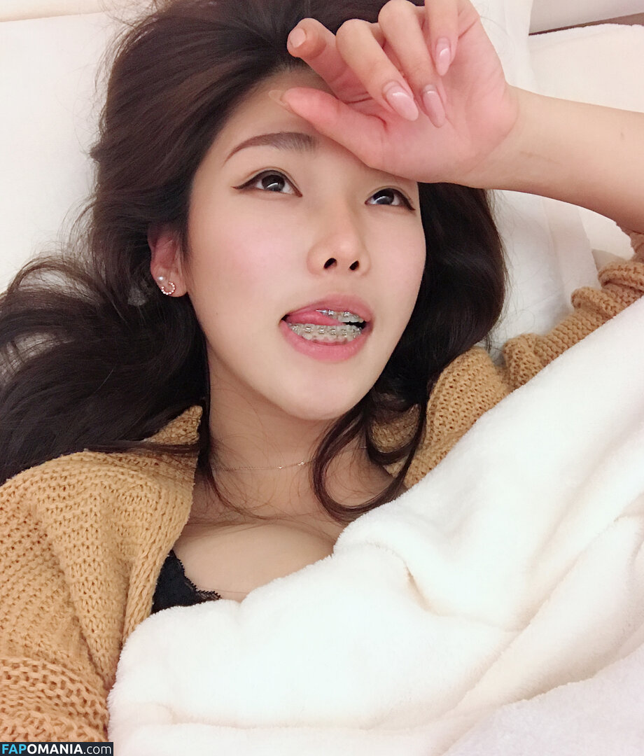 https: / zeng.zzzz Nude OnlyFans  Leaked Photo #8