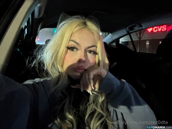 zer0._tw0.__ / zer0dte Nude OnlyFans  Leaked Photo #4