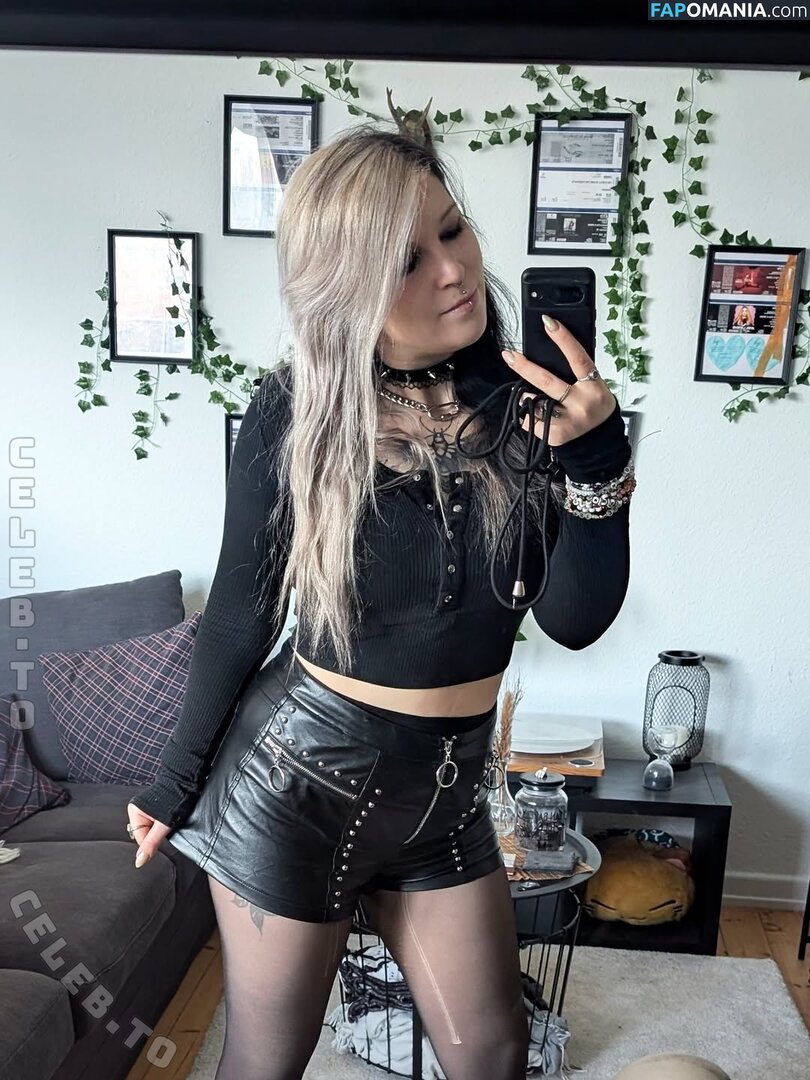 Zesschen / zesschen_twitch Nude OnlyFans  Leaked Photo #1