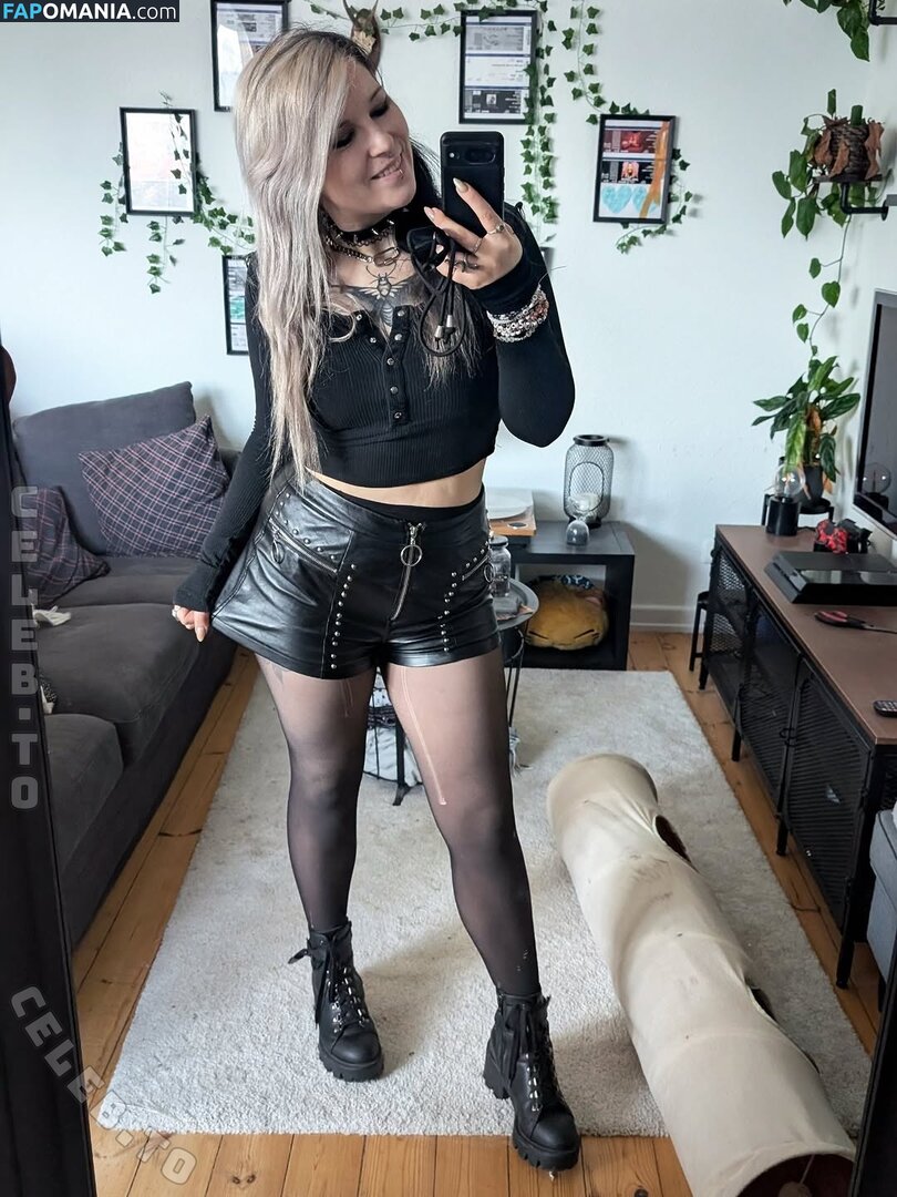 Zesschen / zesschen_twitch Nude OnlyFans  Leaked Photo #2