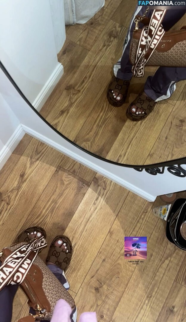 Zeynohijabi Nude OnlyFans  Leaked Photo #6