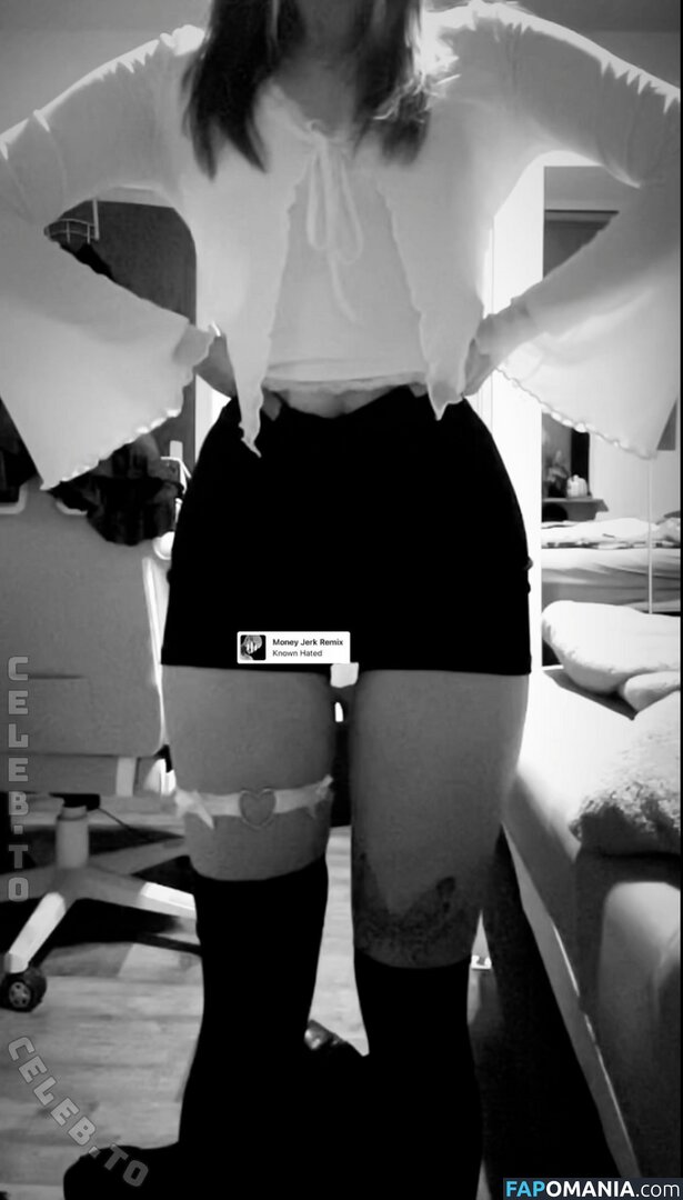 zimchay Nude OnlyFans  Leaked Photo #2