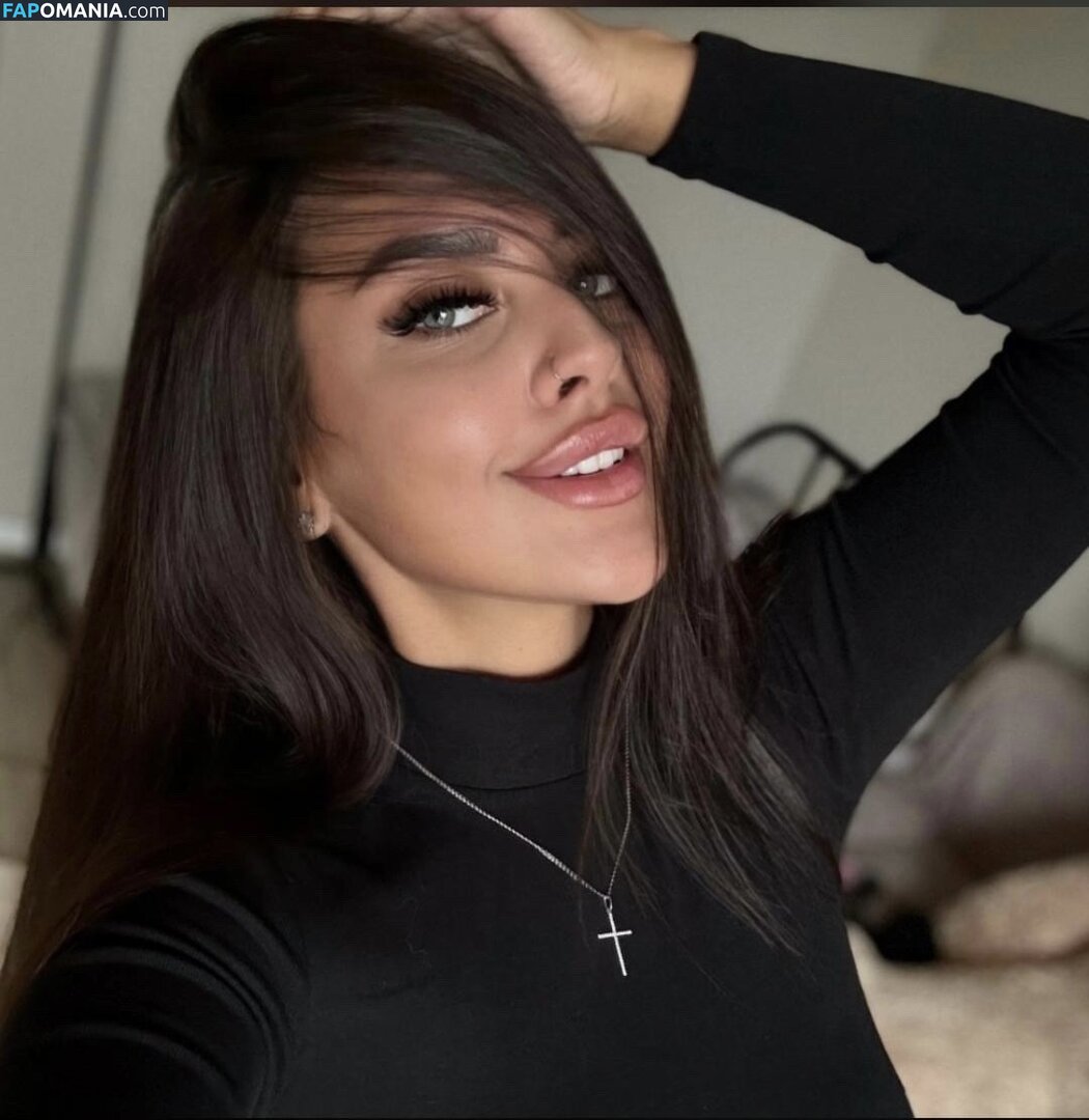 Zlata / zlatyhca / zlatyhka Nude OnlyFans  Leaked Photo #1