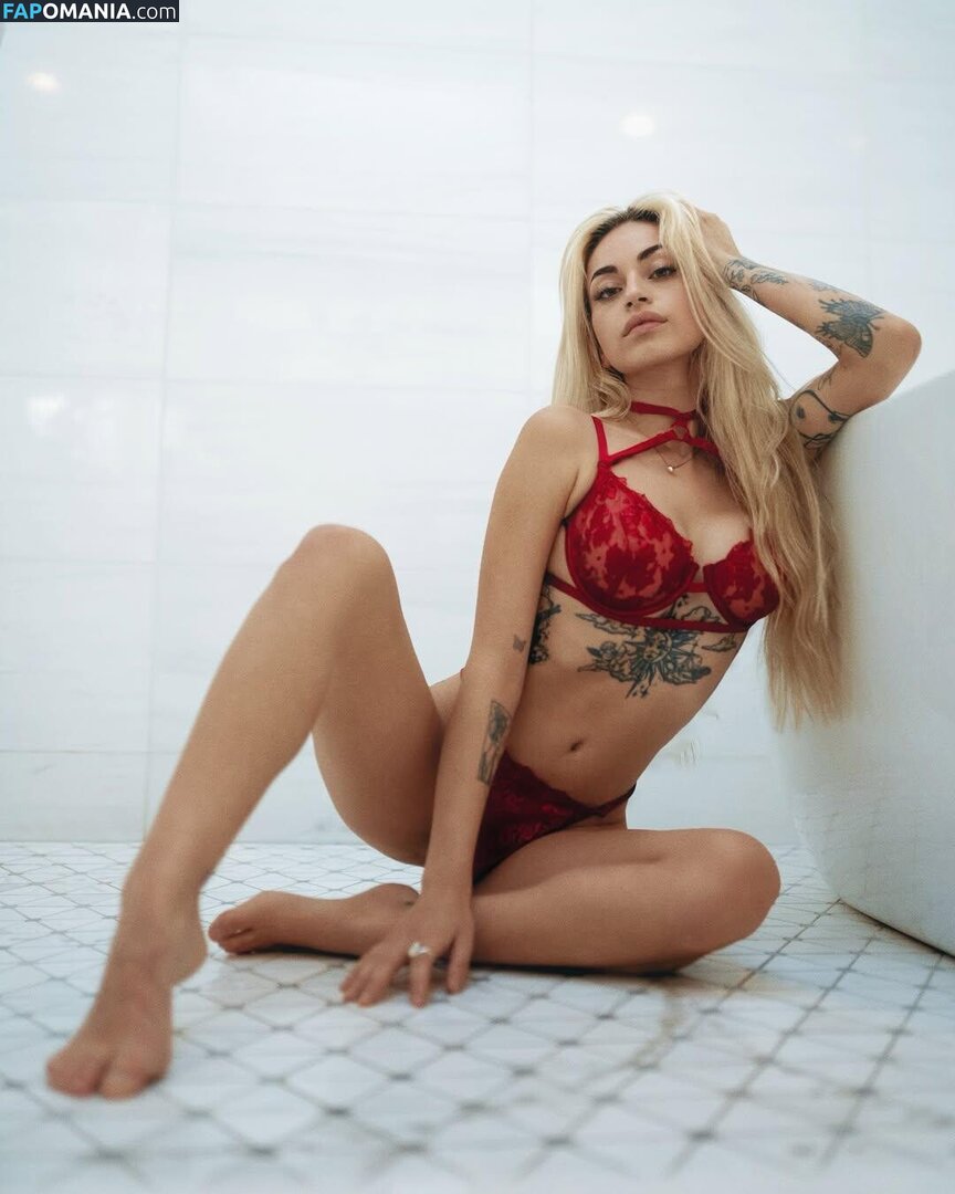 Zoe Serena / zoe.serena / zoena / zoeserenaa Nude OnlyFans  Leaked Photo #9