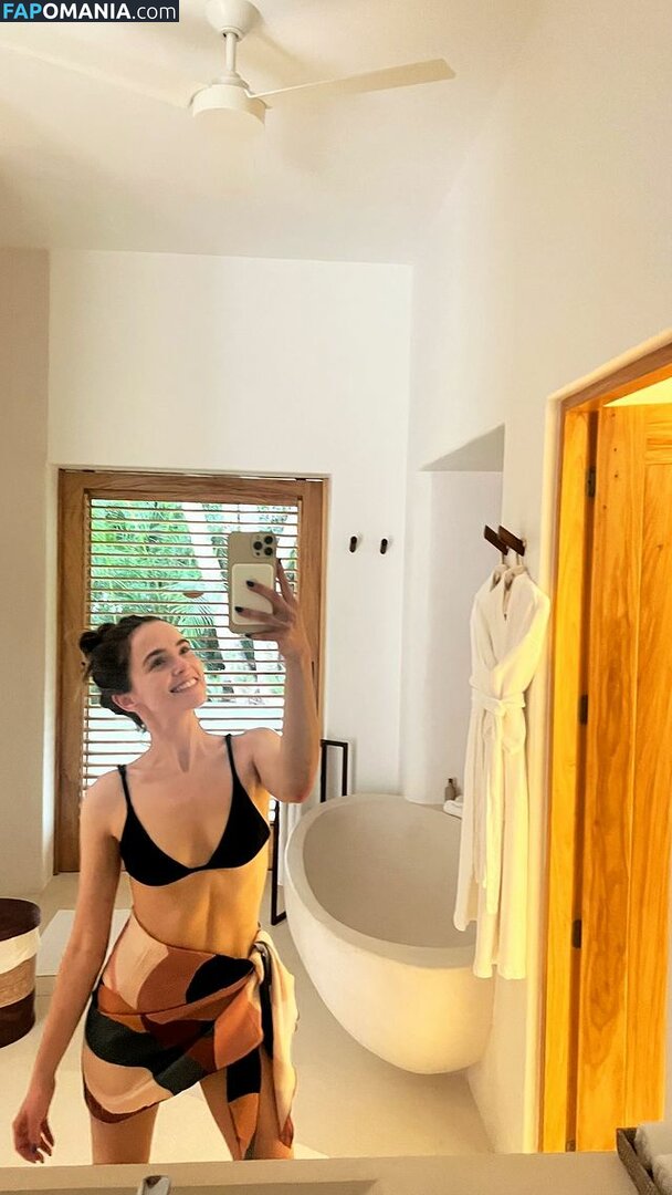 Zoey Deutch / zoeydeutch Nude OnlyFans  Leaked Photo #161