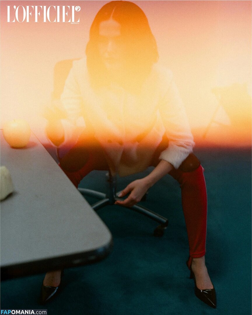 Zoey Deutch / zoeydeutch Nude OnlyFans  Leaked Photo #370