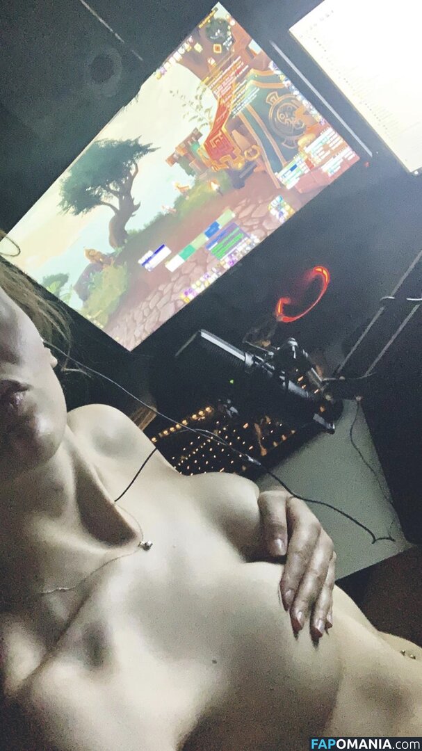 Zuccubuz / zxccxbxz Nude OnlyFans  Leaked Photo #24